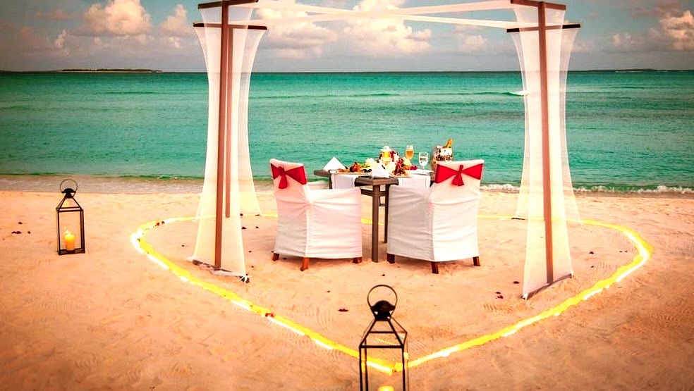 Hideaway Beach Resort & Spa - Maldives