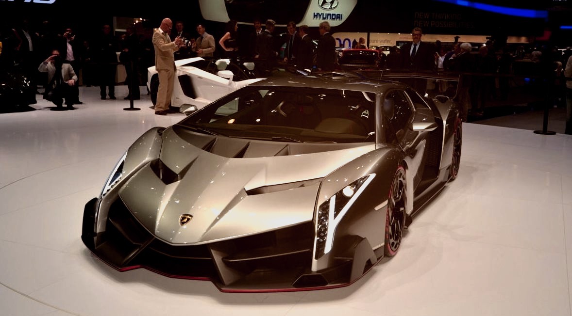 Incredible Lamborghini at car show